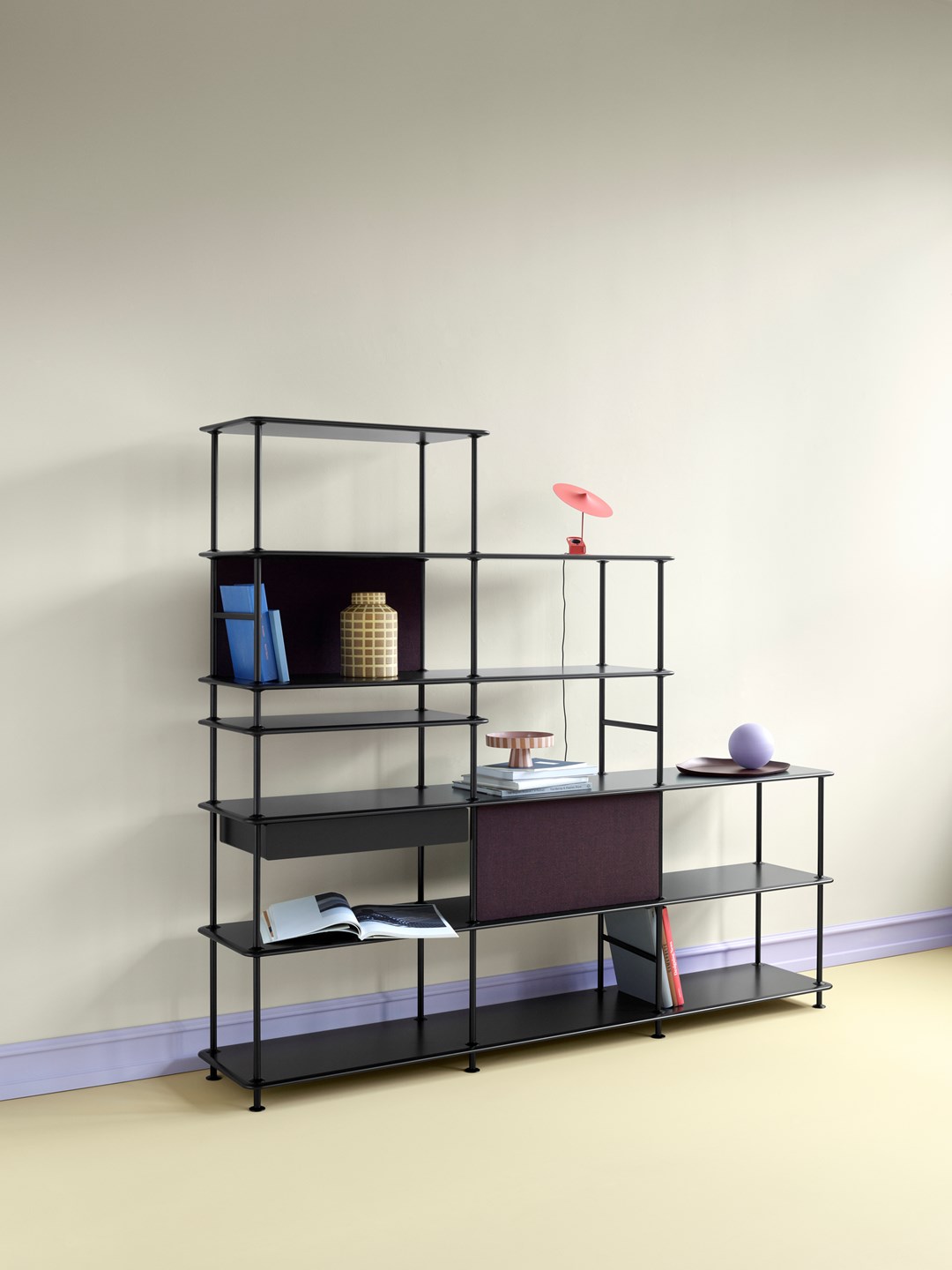 Montana Regal Schwarz bei Anliker Home